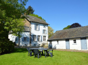 Quiet cottage in Roumont